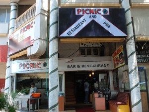 Picnic-Bar-Restaurant-Goa-6